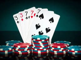 pkv login live casino dealer profesional meja baccarat streaming HD langsung